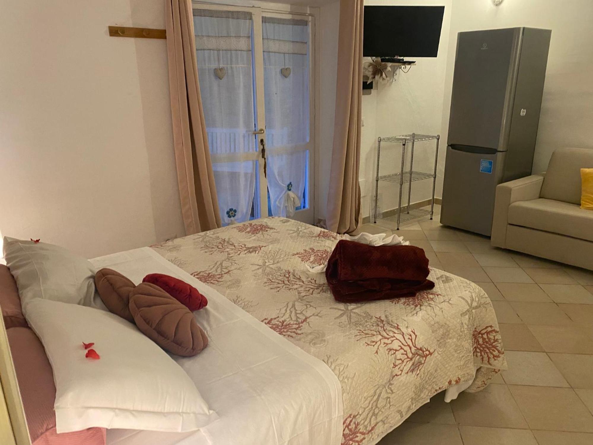 B&B Oltremare Cannigione Εξωτερικό φωτογραφία